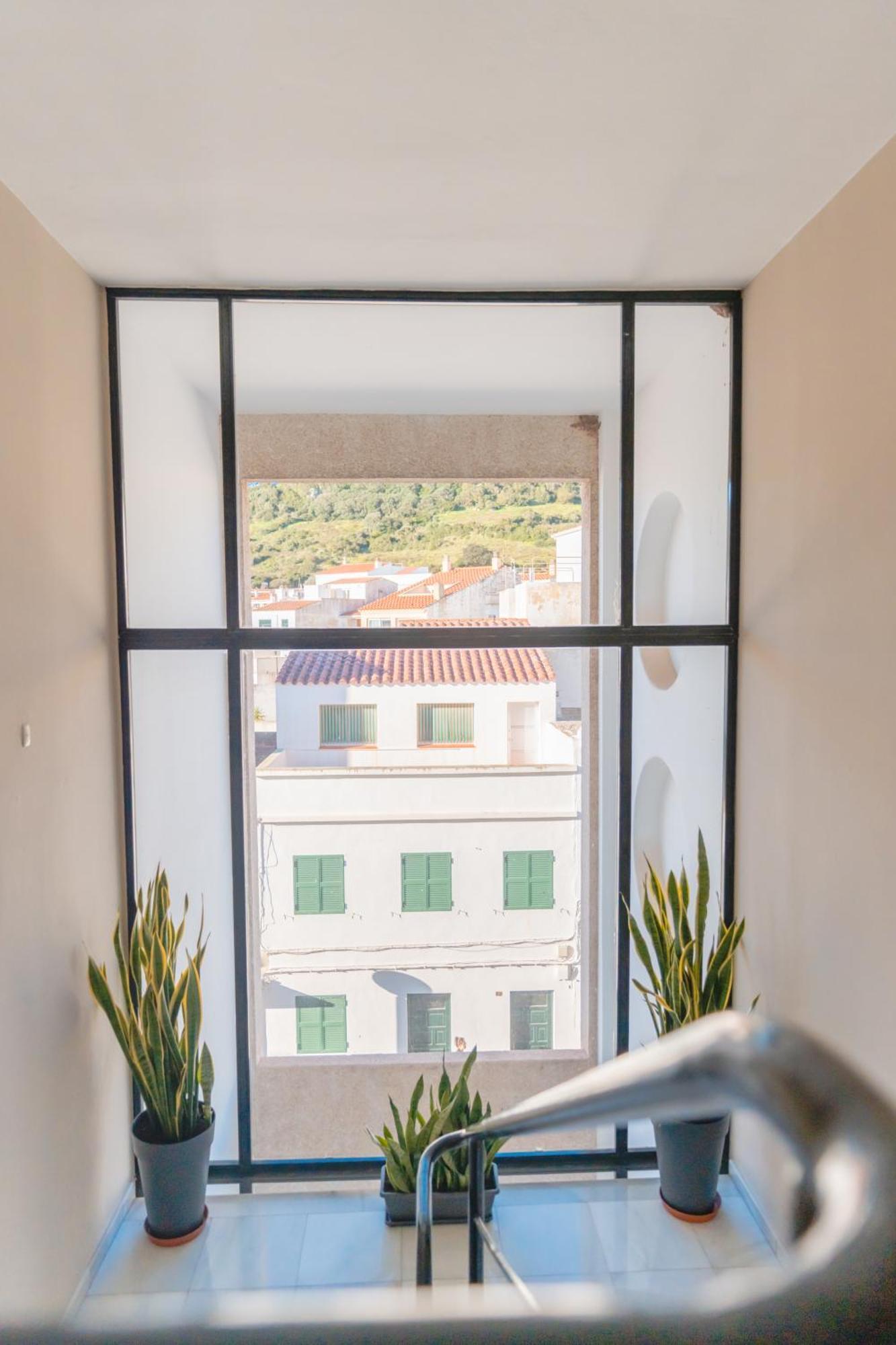 Apartamentos Loar Ferreries Ngoại thất bức ảnh